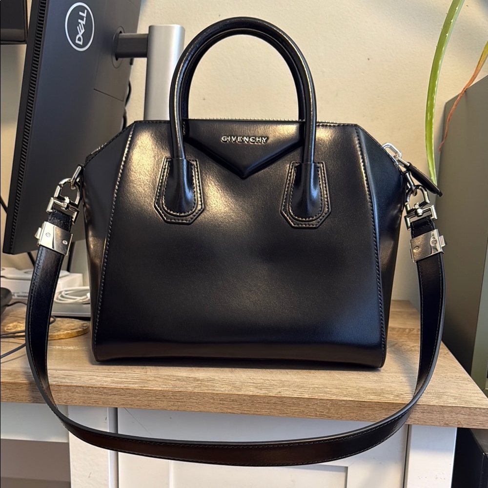 Authentic Givenchy Small Antigona Smooth Leather